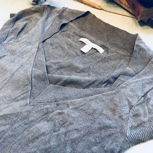 Old Navy Gray Knit Top